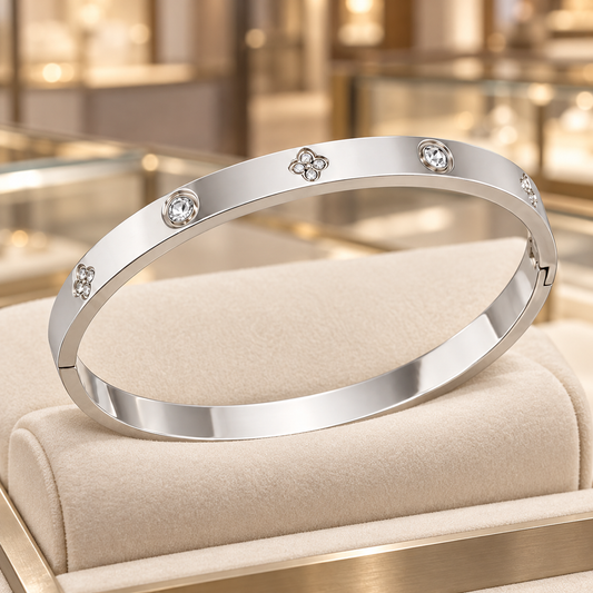 Jud Moissanite Bangle
