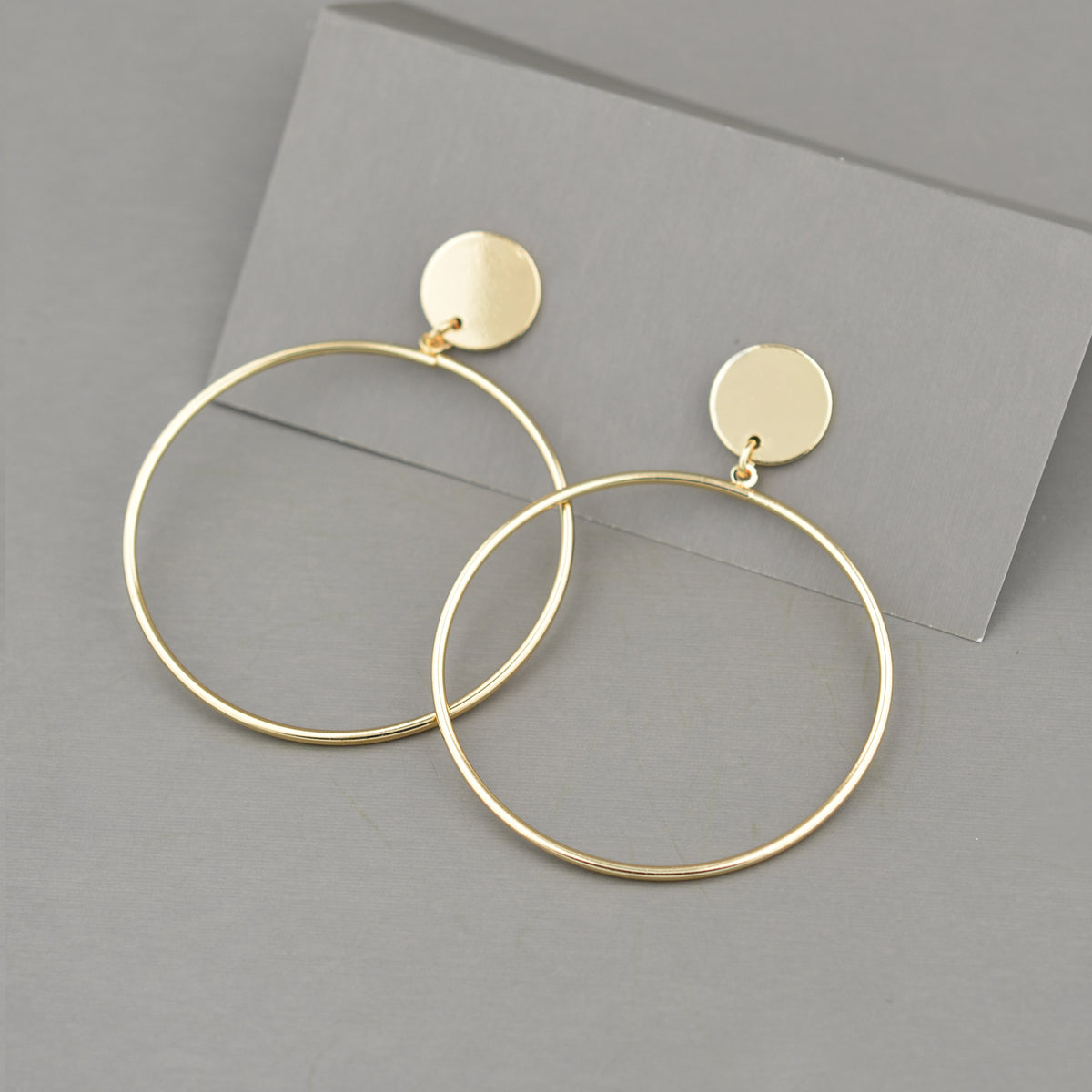 Moni Hoops